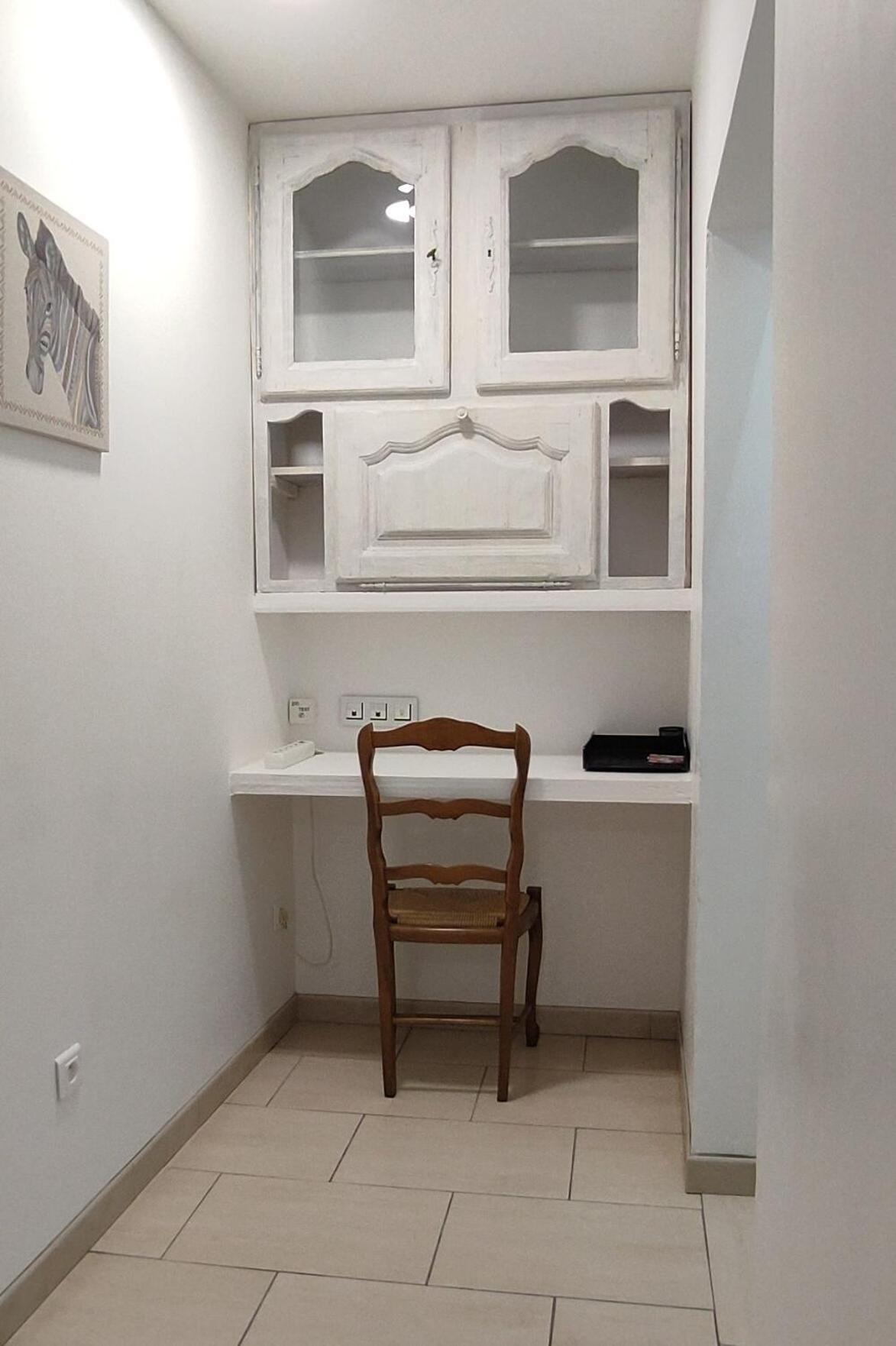 Le Limouzy - Proche Des Halles Appartement *